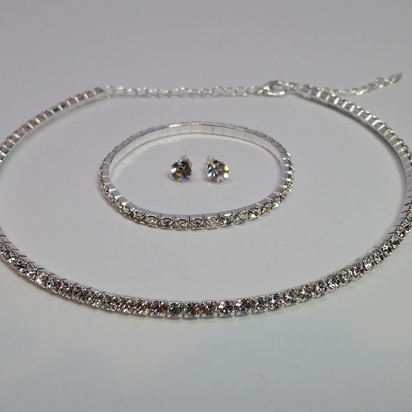 COPY - Swarovski Elements Austrian Crystals Jewelry Set - Picture 1 of 10